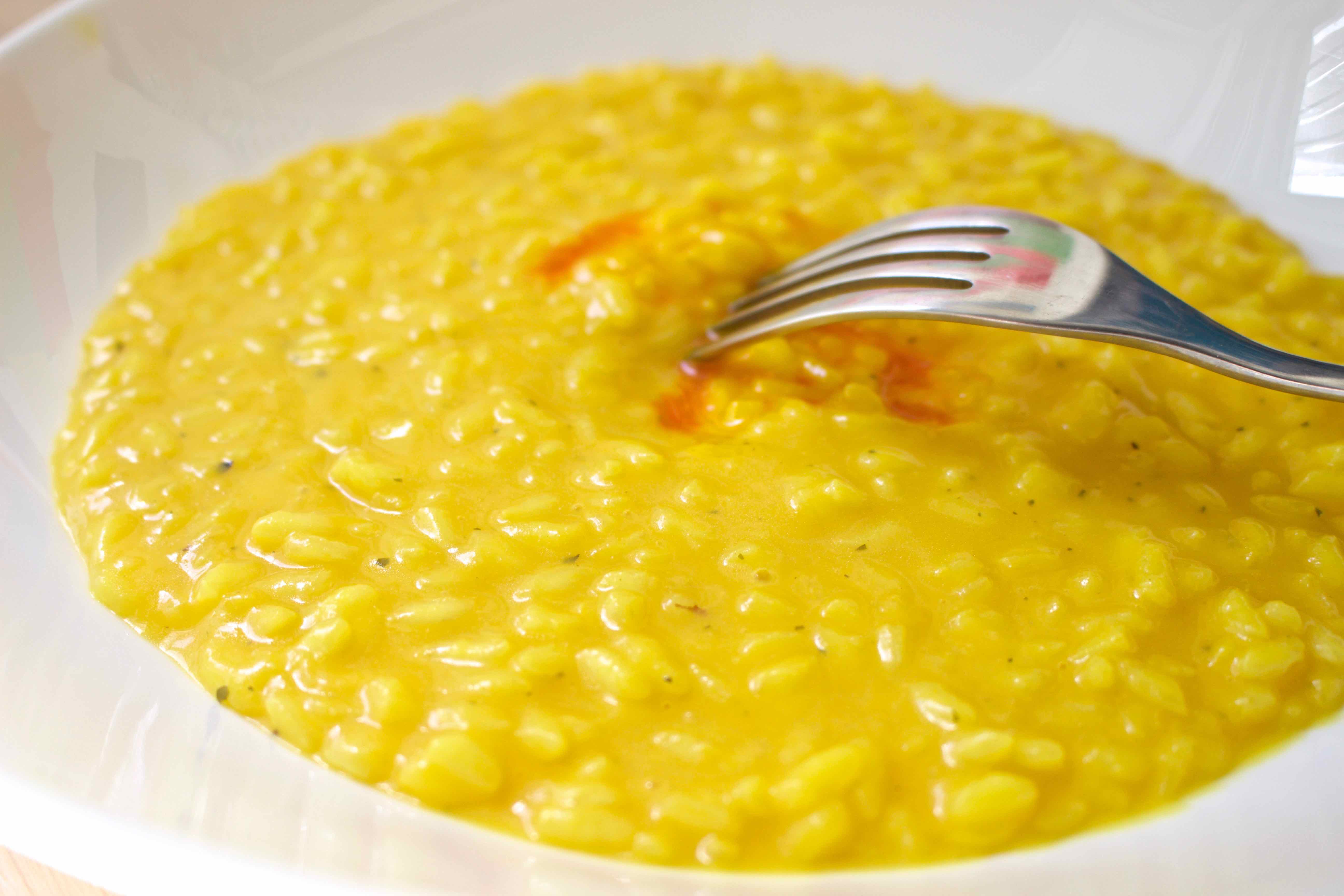 Risotto alla Milanese Risotto with Saffron